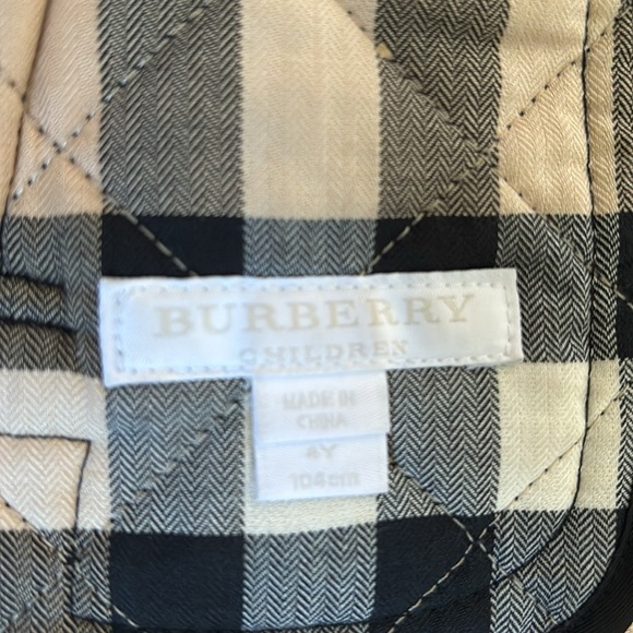 Burberry children size 4 black unisex quilted coat - Picture 7 of 8